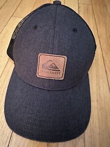 Quicksilver Trucker Mesh Back Navy Blue Adjustable Snapback Hat/Cap-One Size