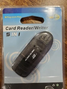 5-in-1 USB 2.0 Card Reader White SD/MMC/RS-MMC - Picture 1 of 1