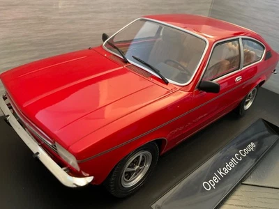 Opel Kadett C coupe 1975 1/18 Modelcargroup - Immagine 1 di 4