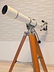 Vixen Custom 80M Vintage Astronomical Refractor Telescope with Wooden Tripod - Picture 1 of 19