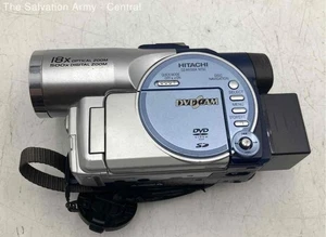 Hitachi DZ-MV505A Silver UltraVision DVD 18x Optical Zoom Handheld Camcorder - Picture 1 of 6