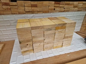 Holz 140x140x38 - Bild 1 von 2