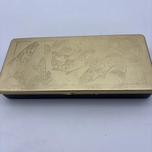 Vintage Fisch graviert Tackle Box Sonnenfisch Barsch Forelle Zander eine Ebene schön - Bild 1 von 11