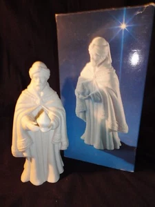 Avon Nativity Collectibles Balthasar Figurine - Picture 1 of 7