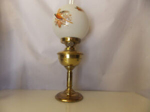 Vintage oil lamp.Turned Column,Glass Shade with Pheasants.Twin Duplex Burner.