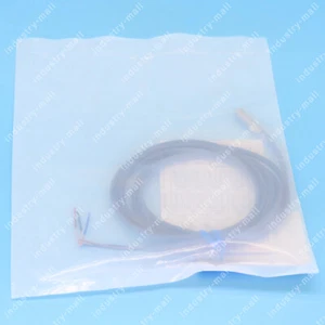 1PC NEW Omron E2A-S08KS02-WP-C1 proximity switch free shipping - Picture 1 of 5
