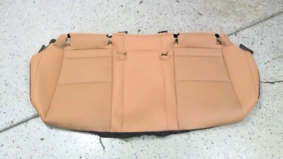 FUNDA COJÍN INFERIOR ASIENTO TRASERO SOLO CUERO OEM 2020 - 2022 LEXUS ES300H Foto 1 de 4