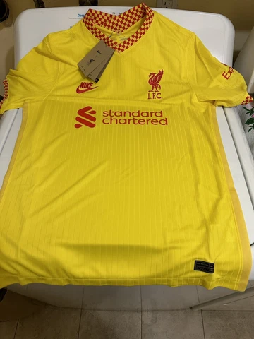 Nike 2021-22 Liverpool LFC 3rd Soccer Jersey Yellow DB5902-704 Mens Size M New Cover