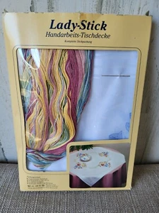 German Needle Point Embroidery Kit Square Tablecloth 80X80 Sticktechniken Floral - Picture 1 of 1