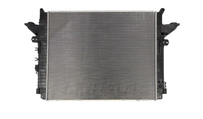 Новый спортивный радиатор водяного охлаждения Land Rover LR3 LR4 RR дизельный V6 2,7 LR021778 - Изображение 1 из 4