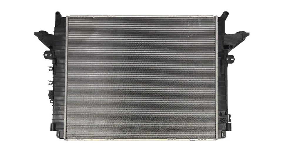 Land Rover LR3 LR4 RR Sport radiador refrigerante de agua diésel V6 2,7 LR021778 nuevo Foto 1 de 4