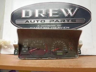 Velocímetro ISUZU TROOPER 00 01 CUADRO DE INSTRUMENTOS MILLAS DESCONOCIDO Foto 1 de 2