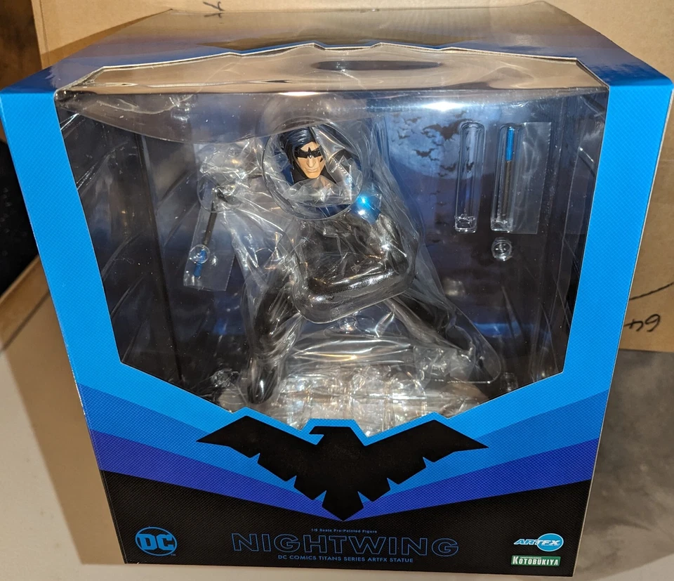 DC Comics Nightwing Titans Series Artfx Statue - image 1 of 4