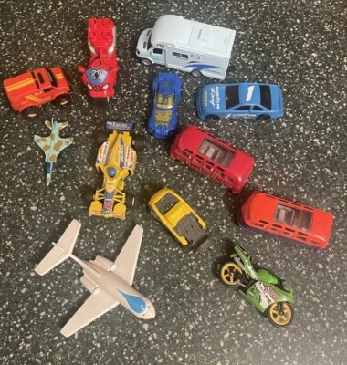 Paquete de coches de juguete de colección aviones hippie furgoneta niños juguetes coleccionables Spider Man Foto 1 de 4