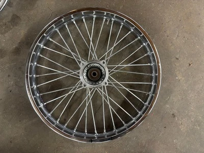 Llanta delantera Suzuki S40 LS650 Savage 1986-2007 19x2,15 19" 06 05 04 03 OEM Foto 1 de 4