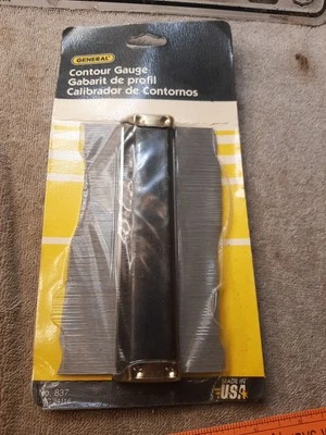 Vtg General Tools No. 837 6 in Contour Gauge with Stainless Steel Pins USA MADE - Image 1 of 3
