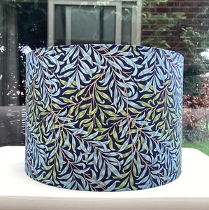 Lampenschirm William Morris Willow Bough grün blaugrün blaublau Trommel Tischdecke - Bild 1 von 98