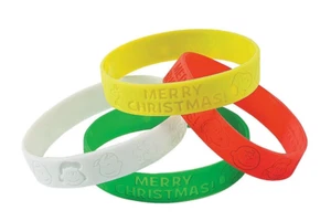 Set of 4 NEW Peanuts "Merry Christmas" Rubber Bracelets - Red/Green/White - Picture 1 of 1