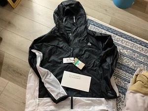 RARE SAMPLE Nike ACG Cinder Cone Windproof Jacket db0978-045 XL Black White - Picture 1 of 8