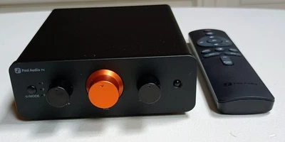 Fosi Audio P4 Mini Preamplificatore con 3 Ingressi RCA, 2 Uscite RCA e Subwoofer - Immagine 1 di 4