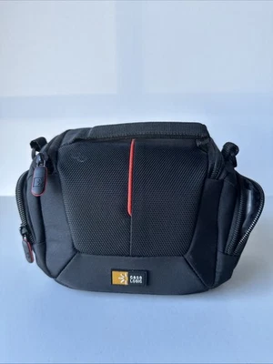 Case Logic Black Compact Camera Case NO SHOULDER STRAP  8”x5”x4” - Image 1 of 4