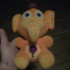 Simulador de pizzería de peluche Funko Five Nights at Freddy’s FNAF Orville The Elephant - Imagen 1 de 6