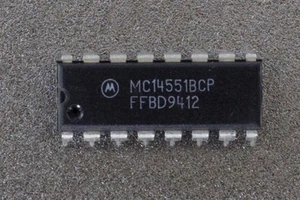 Multiplexor analógico de entrada cuádruple 2 Motorola MC14551BCP - Imagen 1 de 1