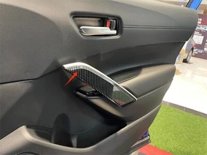 Cubierta de reposabrazos de puerta interior delantera para Toyota Corolla Cross 2020-2023 fibra 2P - Imagen 1 de 3
