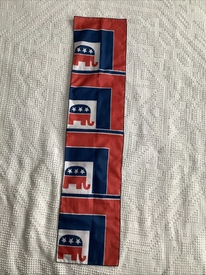 "Bufanda patriótica Frankie Welch republicana vintage 34"" x 8"" Foto 1 de 4