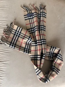 Large Burberry Scarf, Beige Nova Check. 100% Lambswool. - Picture 1 of 5