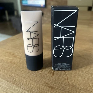 NARS Soft Matte Complete Foundation 45ml - Vanuatu Medium 3,5 - Bild 1 von 2