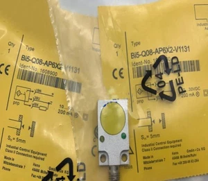 1PCS New Proximity Sensor Switch For Turck BI5-Q08-AP6X2-V1131 10-30VDC 200mA - Picture 1 of 2