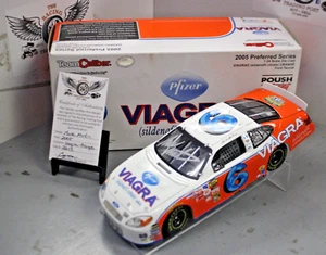2005 Mark Martin Viagra Orange 1/24 Team Caliber Preferred Diecast Autographed - Picture 1 of 2