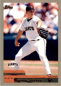 2000 Topps Russ Ortiz Baseball Cards #132