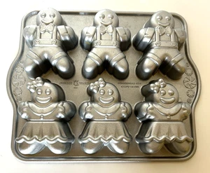 Nordic Ware Gingerbread Kids Pan 6 Cakelets 4.5 Cups Heavy Aluminum USA - Picture 1 of 5