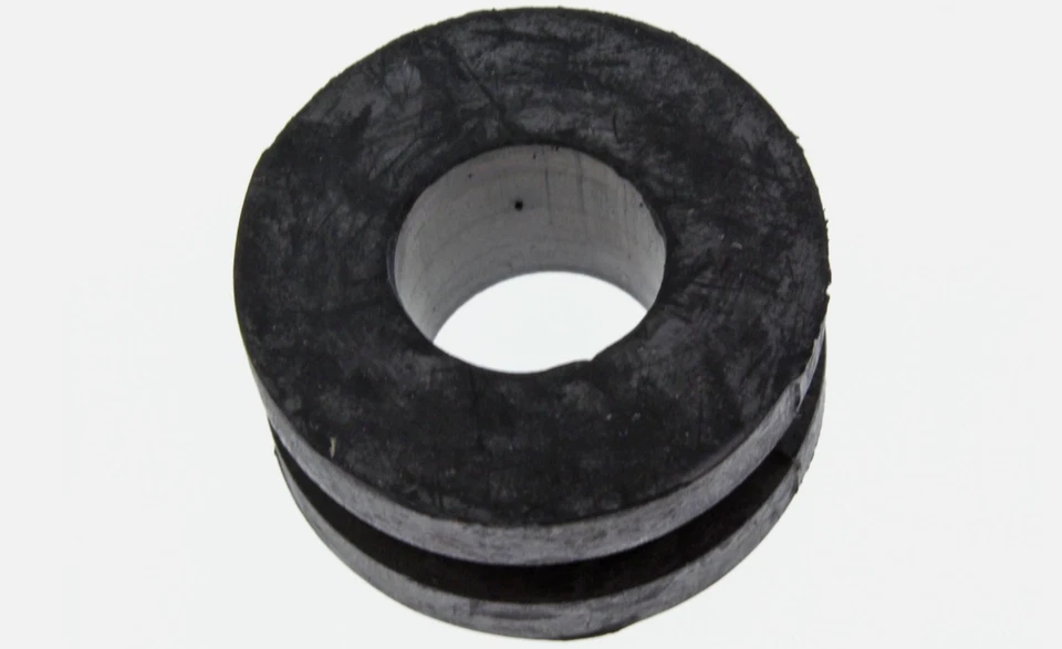 Ojal de cojín OEM Suzuki LTA50 VS700 VS750 VS800 XN85 CANTIDAD: 2 09320-12031 Foto 1 de 1