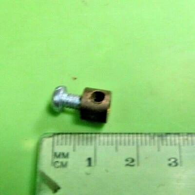 Abrazadera de extremo de cable de carburador Rickman Bing Amal p/n extremo de cable de 8 mm x 8 mm  Foto 1 de 3