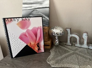 MARY KAY Multi Print Floral 3-Ring Binder PreOwned - Picture 1 of 15