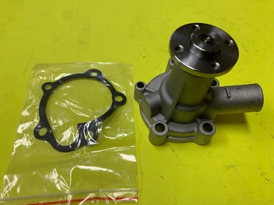 Bomba de agua nueva para tractor compacto John Deere 650 750 CH15502 129350-42010 Foto 1 de 4