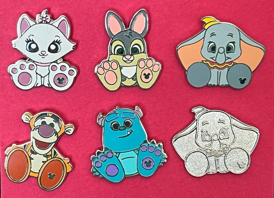 Juego completo de prendedores ocultos de Mickey de Disney Big Feet 2018 Foto 1 de 1