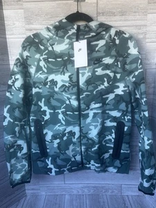 New Nike TECH Camo Fleece Youth Full Zip Hoodie Jacket Kids FN9118 Boys XL $115 - Picture 1 of 4