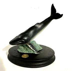 Earth Home Collectible Endangered Blue Whale 1991 - Bild 1 von 8