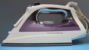 Hamilton Beach Steam Iron Model 14352 Purple/White - Picture 1 of 5