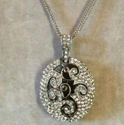 COLLANA CON CIONDOLO COLOR ARGENTO RODIATO E ZIRCONI BIANCHI VARI MODELLI  - Immagine 1 di 2