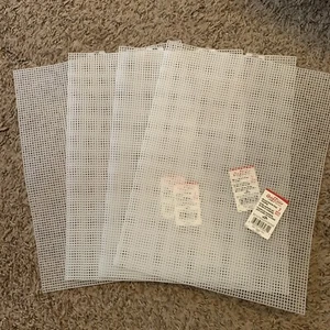 Lot Of 4 Sheets Quick Count #7 Mesh Clear Plastic Canvas 13.5x10.5” Uniek USA - Picture 1 of 3