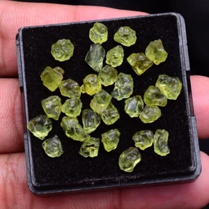 29 Stck. Natürliche Peridot Grob Unbehandelt 4mm-8mm Atemberaubende Edelsteine Großhandel Posten - Bild 1 von 8