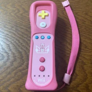 Nintendo Wii U Remote Controller Plus Super Mario PEACH USED Pink Good Game - Picture 1 of 3