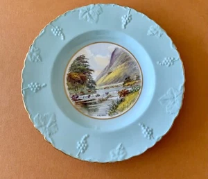 Magnificent Antiques Royal Crown Derby Porcelain hand signed cabinet plate 10inc - Picture 1 of 8