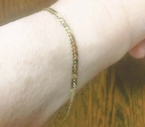 14K Gelbgold Fischgrät Armband 6,8" 2mm 1,77g gemarkt JW - Bild 1 von 6
