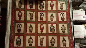 BAUMWOLLPANEL WEIHNACHTEN WEIHNACHTSMÄNNER IN BLÖCKEN (20) HERZEN, KATZEN & SPIELZEUG 35X44 CONCORD - Bild 1 von 5